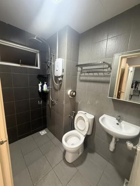 Kondominium untuk Disewa di Residensi Rampai II - Mike Yap - Bathroom - PropertyGuru.com.my