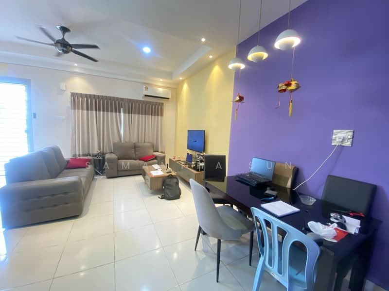 2-storey Terraced House for Sale in Bandar Puncak Alam (Puncak Alam) - Samantha Sun - Living Room - PropertyGuru.com.my
