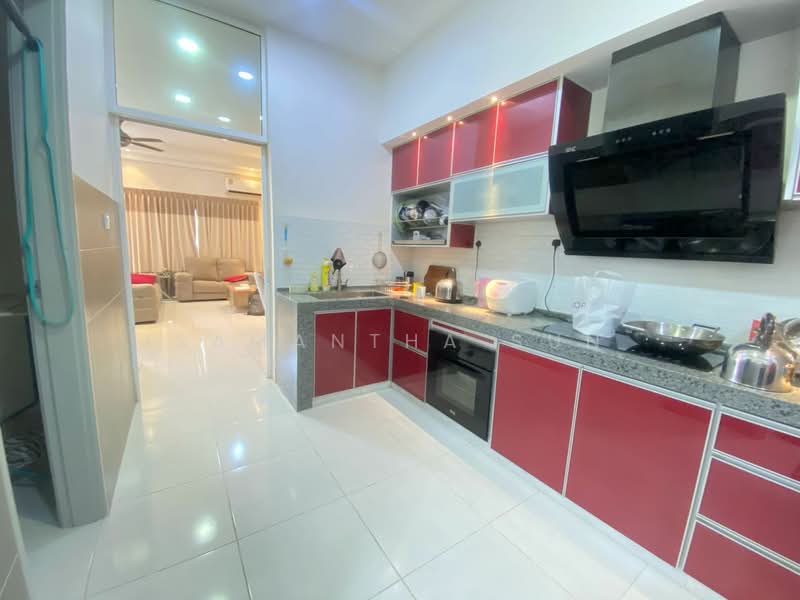2-storey Terraced House for Sale in Bandar Puncak Alam (Puncak Alam) - Samantha Sun - Kitchen - PropertyGuru.com.my
