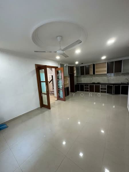 Semi-Detached House for Sale in Taman Bukit Segar (Cheras) - Dyron Yong - Kitchen - PropertyGuru.com.my