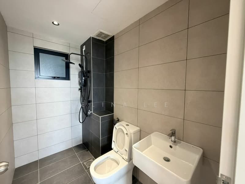 Condominium for Rent at Condo @ Eden by The Parque Residences - Selina Lee - Bathroom - PropertyGuru.com.my