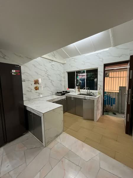 Terraced House for Sale in Kepong Baru (Kepong) - Jasmine Ong - Kitchen - PropertyGuru.com.my