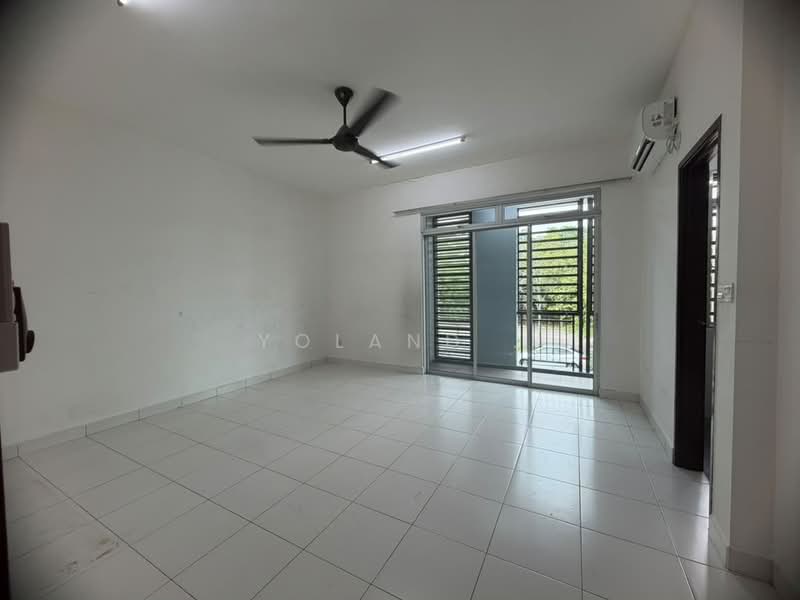 2-storey Terraced House for Rent in Nusa Bayu (Iskandar Puteri (Nusajaya)) - Yoland . - Living Room - PropertyGuru.com.my