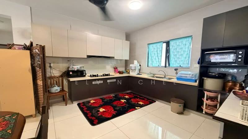 Kondominium untuk Dijual di Bay Laurel @ Country Garden Danga Bay - Kelvin Chee - Kitchen - PropertyGuru.com.my