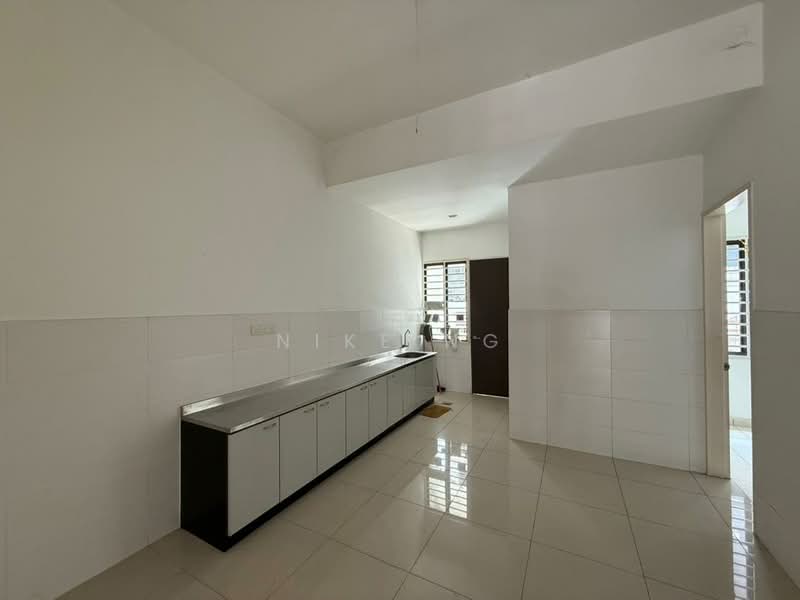 Rumah Teres 2 Tingkat untuk Dijual di Alam Impian (Shah Alam) - Nike Ng - Kitchen - PropertyGuru.com.my
