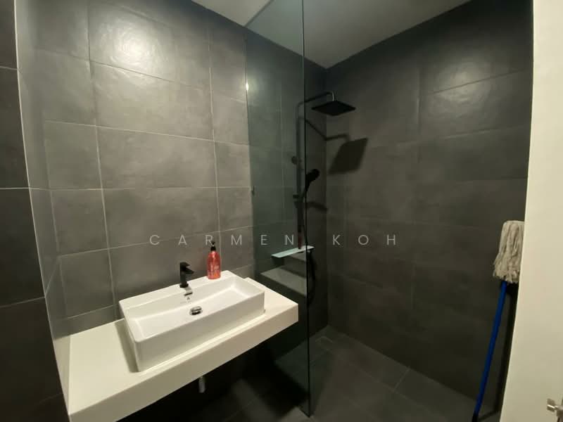 Servis Apartment untuk Disewa di The Mate @ Damansara Jaya - Carmen Koh - Bathroom - PropertyGuru.com.my