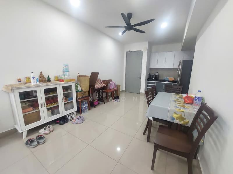 Servis Apartment untuk Dijual di M Centura - CK Wong - Living Room - PropertyGuru.com.my