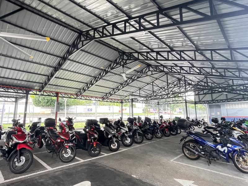 Kondominium untuk Disewa di Residensi Permai - Kimmy Lee - Car Park - PropertyGuru.com.my