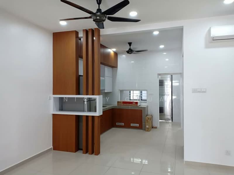 Rumah Teres untuk Dijual di Kajang East (Semenyih) - Nicky Chua - Kitchen - PropertyGuru.com.my