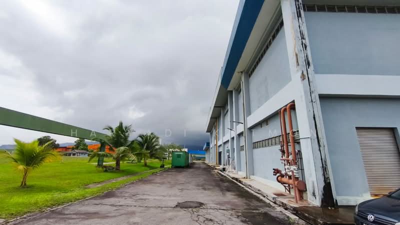 Detached Factory for Sale in Kawasan Perindustrian Nilai (Nilai) - Haryadi Katmon - Exterior - PropertyGuru.com.my