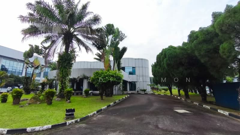 Detached Factory for Sale in Kawasan Perindustrian Nilai (Nilai) - Haryadi Katmon - Exterior - PropertyGuru.com.my
