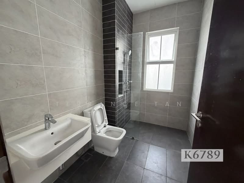 Semi-Detached House for Sale in Setia Eco Park (Setia Alam) - Terrance Tan - Bathroom - PropertyGuru.com.my