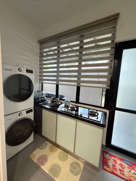 2-storey Terraced House for Sale in Johor Bahru (Johor) - Tracy Ong - Kitchen - PropertyGuru.com.my