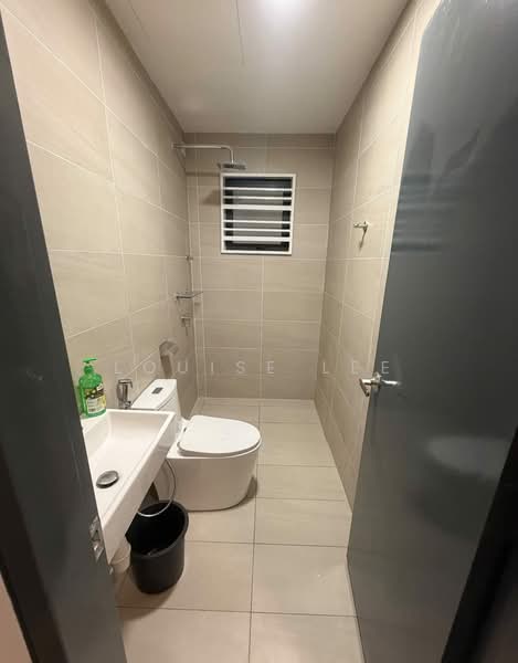 Servis Apartment untuk Disewa di KR7 Residences - Louise Lee - Bathroom - PropertyGuru.com.my