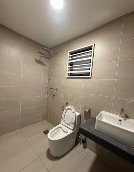 Servis Apartment untuk Disewa di KR7 Residences - Louise Lee - Bathroom - PropertyGuru.com.my