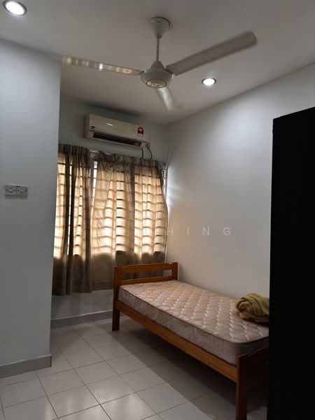 2-storey Terraced House for Sale in Taman Puchong Tekali (Puchong) - H.K Ching - Bedroom - PropertyGuru.com.my