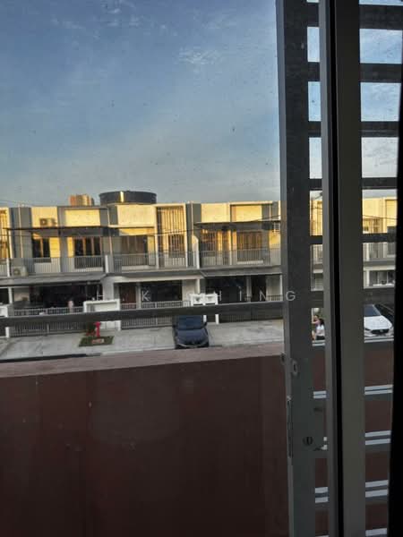 2-storey Terraced House for Sale in Taman Puchong Tekali (Puchong) - H.K Ching - Exterior - PropertyGuru.com.my