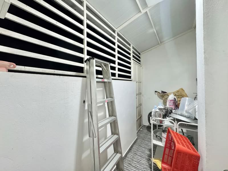 Rumah Teres 3 Tingkat untuk Dijual di Taman Titi Heights (Balik Pulau) - Kelvin Toh - Exterior - PropertyGuru.com.my
