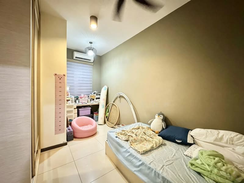 Rumah Teres 3 Tingkat untuk Dijual di Taman Titi Heights (Balik Pulau) - Kelvin Toh - Bedroom - PropertyGuru.com.my