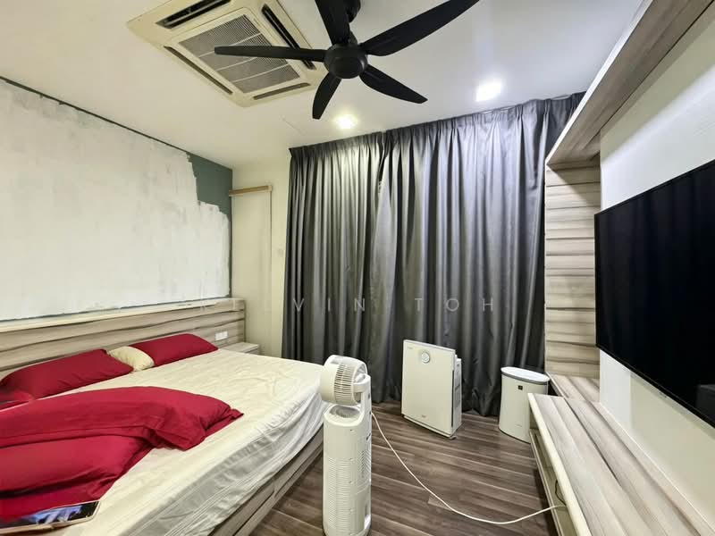 Rumah Teres 3 Tingkat untuk Dijual di Taman Titi Heights (Balik Pulau) - Kelvin Toh - Bedroom - PropertyGuru.com.my