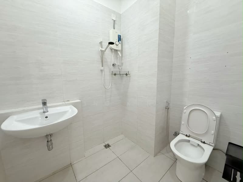 2-storey Terraced House for Sale in Taman Damansara Aliff (Tampoi) - Ing Xin - PropertyGuru.com.my