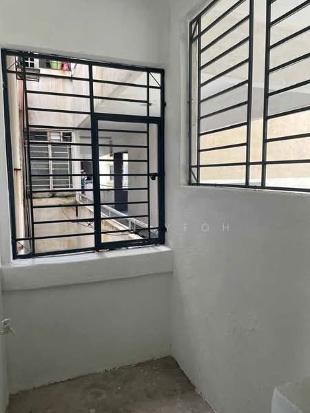 Pangsapuri untuk Dijual di Sri Anggerik 2 - Alan Yeoh - Exterior - PropertyGuru.com.my