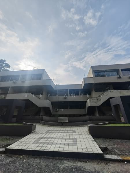 Kondominium untuk Disewa di Ukay Club Villas - Stephanie . - PropertyGuru.com.my
