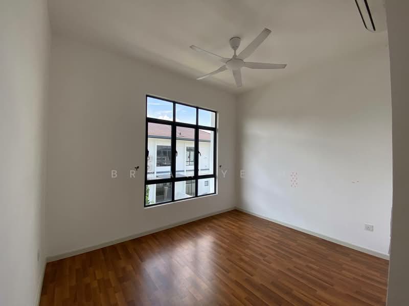 Rumah Berkembar untuk Disewa di Kuala Selangor (Selangor) - Bryan Yeoh - Bedroom - PropertyGuru.com.my