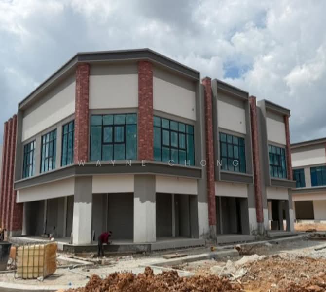Shop for Rent in Bandar Gamuda Gardens (Rawang) - Wayne Chong - Exterior - PropertyGuru.com.my