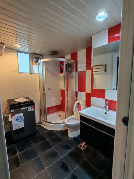 Kondominium untuk Disewa di Faber Heights - Christina Ho - Bathroom - PropertyGuru.com.my