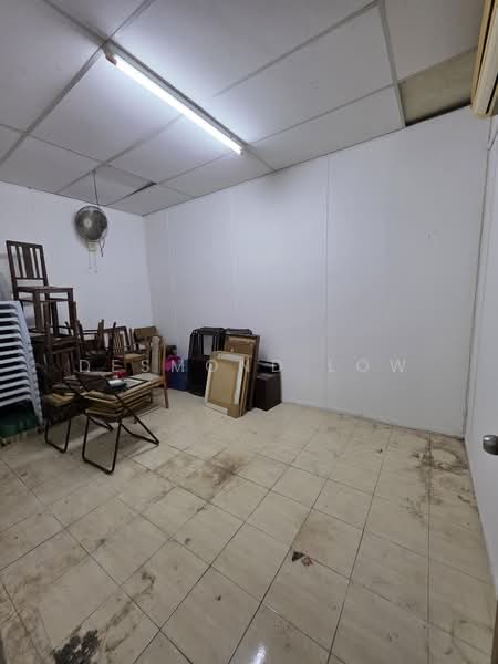 Shop / Office for Rent in Lebuh Chulia (George Town) - Desmond Low - PropertyGuru.com.my
