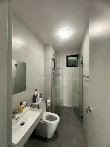 Servis Apartment untuk Disewa di Ruby Seapark - Koo Ying Kang - Bathroom - PropertyGuru.com.my