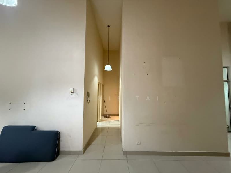 Kediaman Servis untuk Dijual di Connaught Avenue - Winnie Tai - Corridor - PropertyGuru.com.my