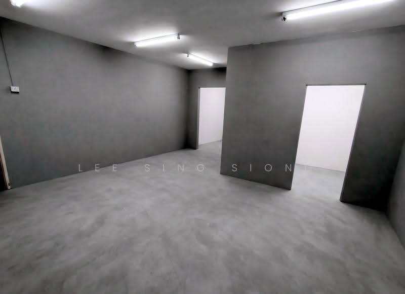 Shop for Rent in Sungai Buloh (Selangor) - Lee Sing Siong - Interior - PropertyGuru.com.my