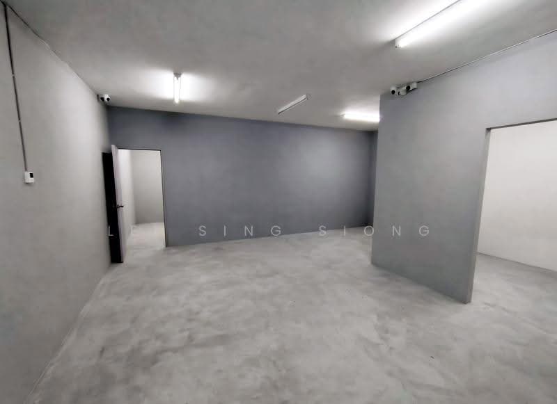 Shop for Rent in Sungai Buloh (Selangor) - Lee Sing Siong - Interior - PropertyGuru.com.my