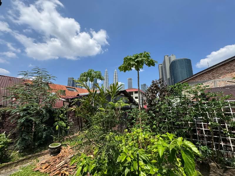 Bungalow for Sale in Kuala Lumpur (Kuala Lumpur) - Syukor Hartanah - Exterior - PropertyGuru.com.my