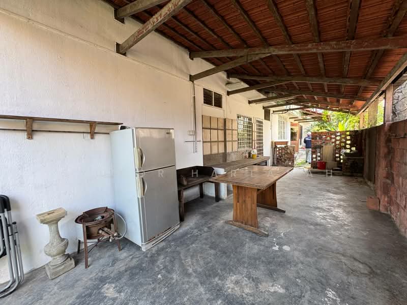 Bungalow for Sale in Kuala Lumpur (Kuala Lumpur) - Syukor Hartanah - Exterior - PropertyGuru.com.my
