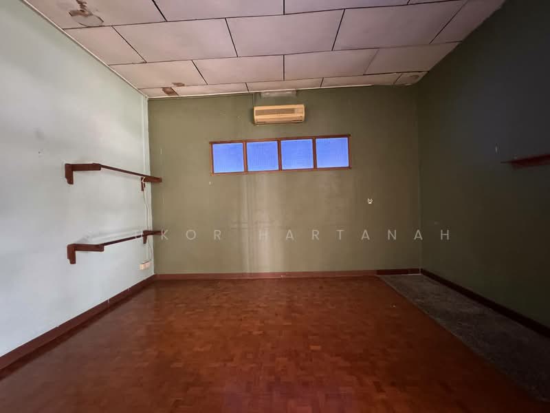 Bungalow for Sale in Kuala Lumpur (Kuala Lumpur) - Syukor Hartanah - Interior - PropertyGuru.com.my
