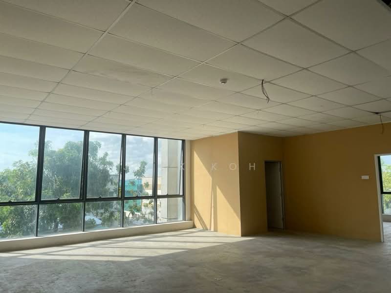 Semi-D Factory for Sale in Taman Industri Alam Jaya (Puncak Alam) - Jack Koh - Interior - PropertyGuru.com.my