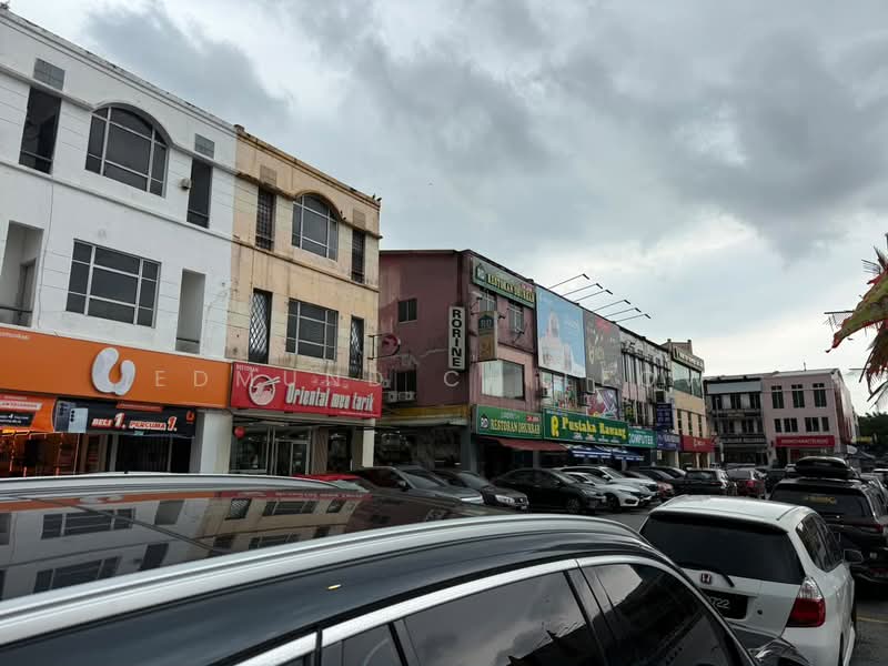 Shop / Office for Sale in Rawang (Selangor) - Edmund CH Leow - Exterior - PropertyGuru.com.my