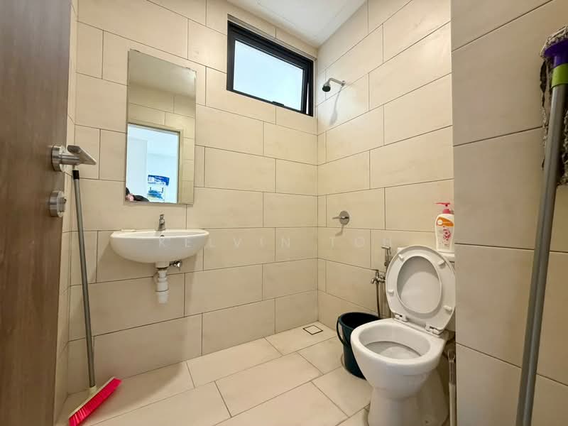 Kondominium untuk Disewa di Valencia Residence - Kelvin Toh - Bathroom - PropertyGuru.com.my