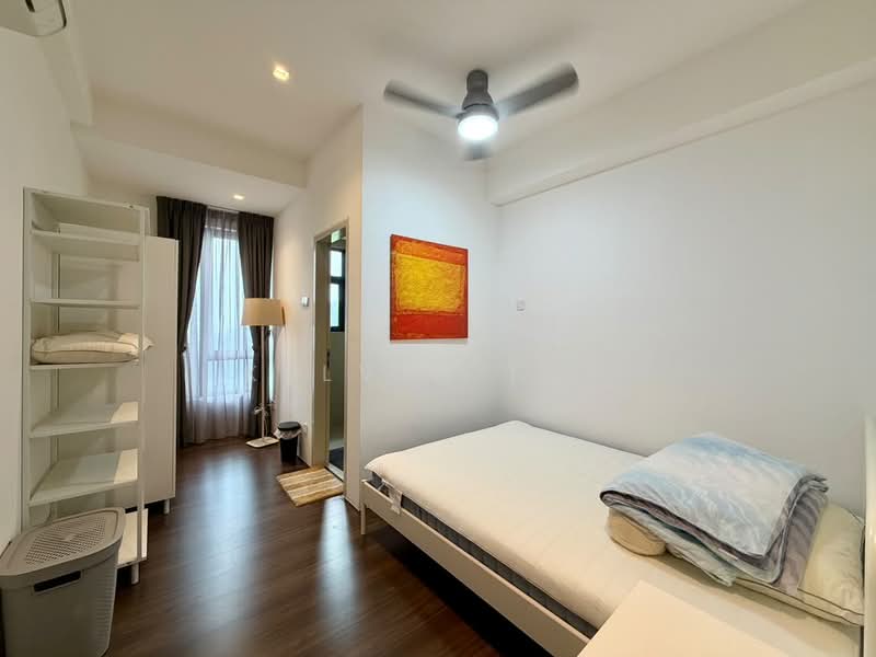 Kondominium untuk Disewa di Valencia Residence - Kelvin Toh - Bedroom - PropertyGuru.com.my