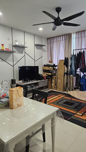 Kondominium untuk Disewa di The Fennel - Ben Tan - Living Room - PropertyGuru.com.my