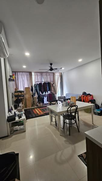 Kondominium untuk Disewa di The Fennel - Ben Tan - Living Room - PropertyGuru.com.my
