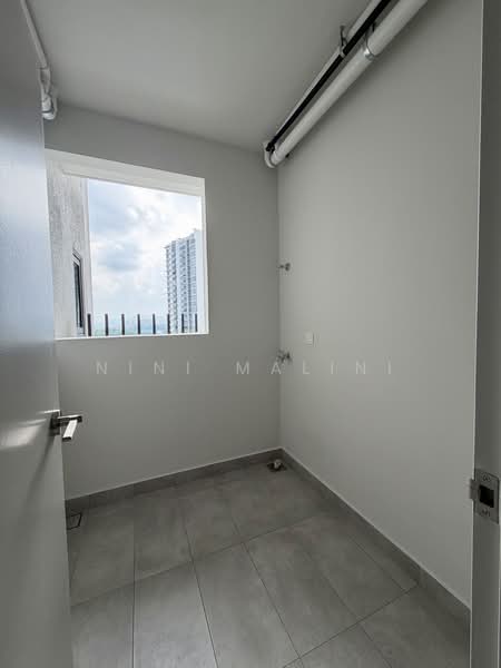 Service Residence for Rent at Melawati : Park One - Nini Malini - Yard - PropertyGuru.com.my