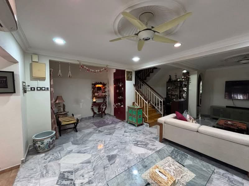 Rumah Teres 2 Tingkat untuk Dijual di Taman Melawati (Ulu Kelang) - Teck Wee - Living Room - PropertyGuru.com.my