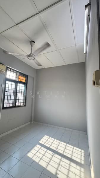 Rumah Flat untuk Disewa di Orchid @ Anggerik - Satish Kumar - PropertyGuru.com.my