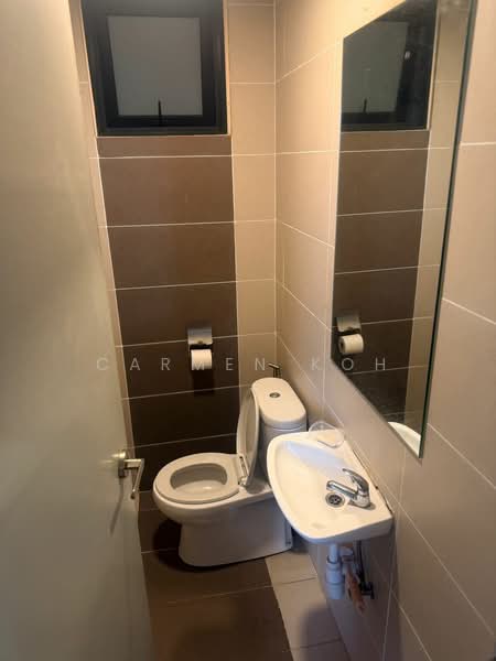 Servis Apartment untuk Disewa di Glomac Centro Service Apartment - Carmen Koh - Bathroom - PropertyGuru.com.my