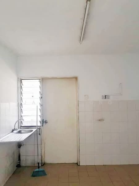 Pangsapuri untuk Dijual di Plaza Metro Prima - Jasmine Ong - Kitchen - PropertyGuru.com.my