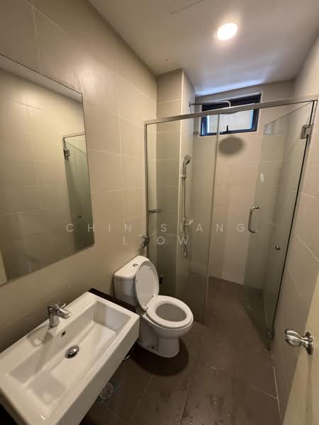 Servis Apartment untuk Dijual di Atlantis Residences (Pangsapuri Atlantis Kota Syahbandar) - Chin Siang Liow - Bathroom - PropertyGuru.com.my